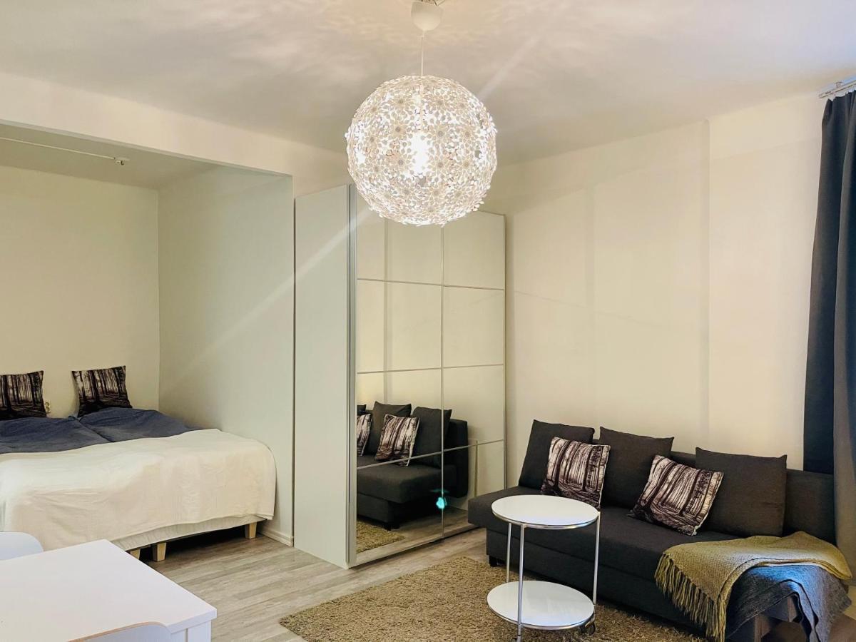 Apartamento Upea Yksioe Aivan Helsingin Keskustasta Helsinki Exterior foto